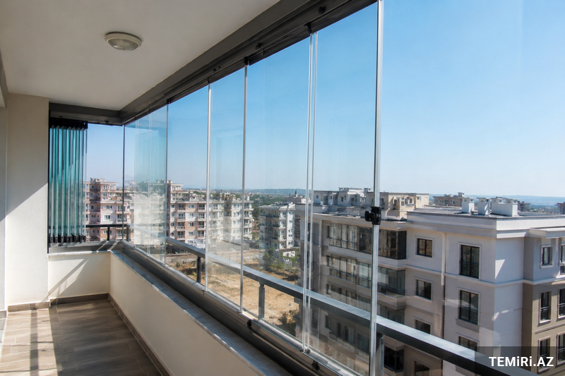 Sürgülü cam balkon sistemlərinin üstünlükləri nələrdir?