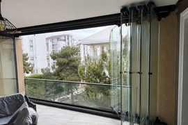 Qatlanan cam balkon hansı hallarda daha uyğundur?